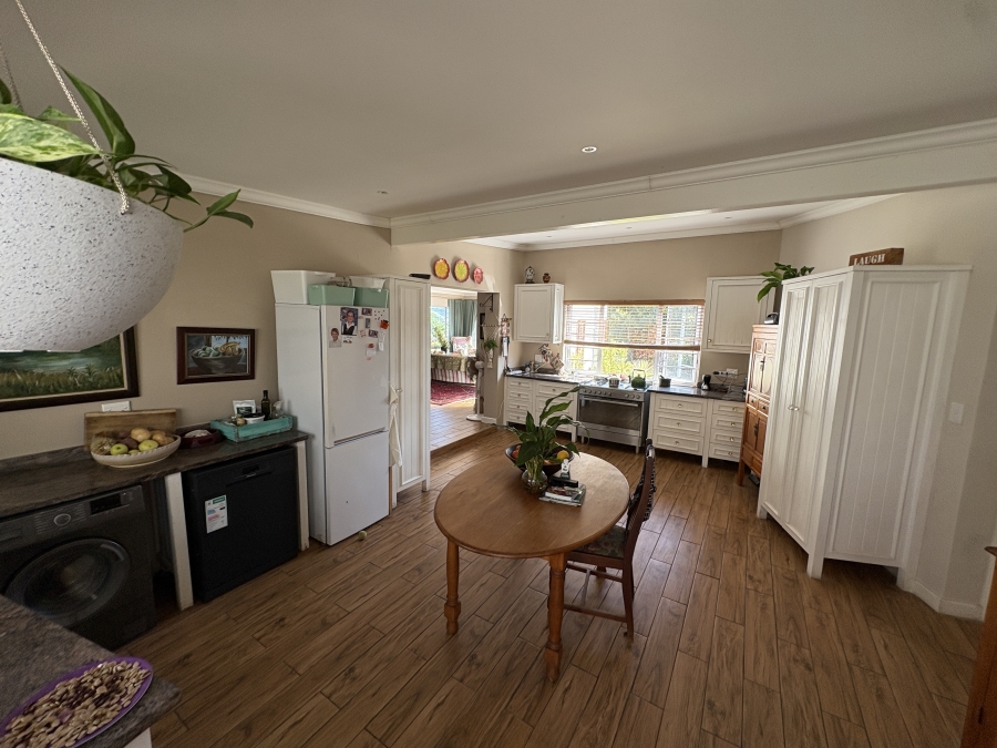 4 Bedroom Property for Sale in Nahoon Beach Eastern Cape